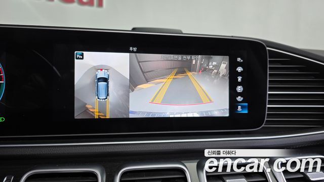 Mercedes-Benz GLE-Class 2021 — photo 14