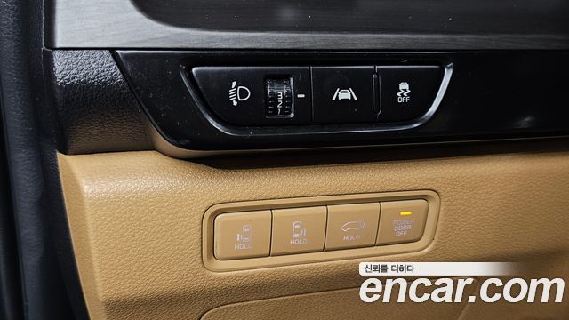 Kia Canival 2022 — photo 13