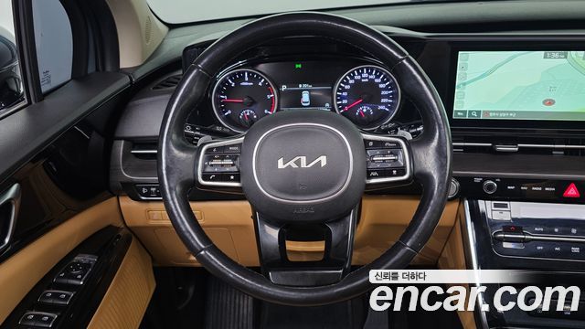 Kia Canival 2022 — photo 14
