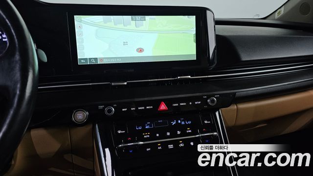 Kia Canival 2022 — photo 15