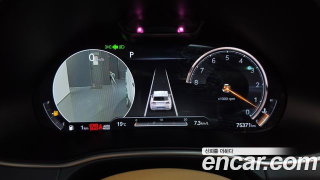 Genesis GV80 2020 — photo 11