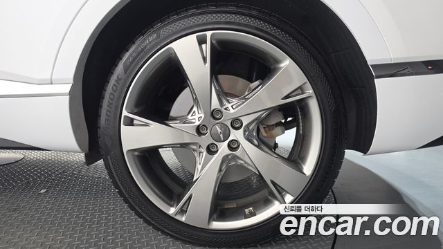 Genesis GV80 2020 — photo 7