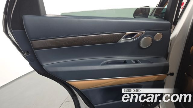 Genesis GV80 2020 — photo 15
