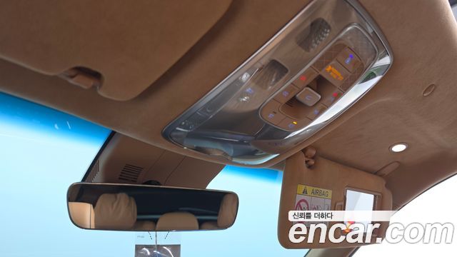 Genesis GV80 2020 — photo 27