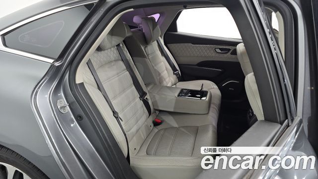 Renault Korea SM6 2017 — photo 17