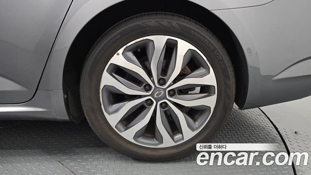 Renault Korea SM6 2017 — photo 7