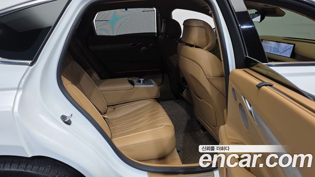 Genesis G80 2025 — photo 12