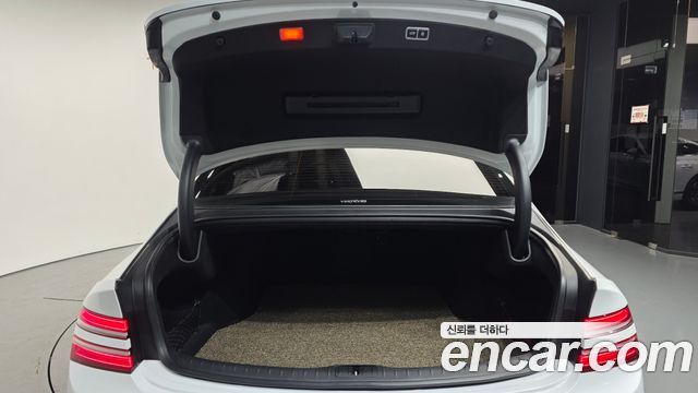 Genesis G80 2025 — photo 20