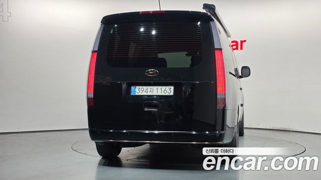 Hyundai Staria 2022 — photo 4