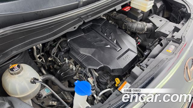 Hyundai Staria 2022 — photo 6