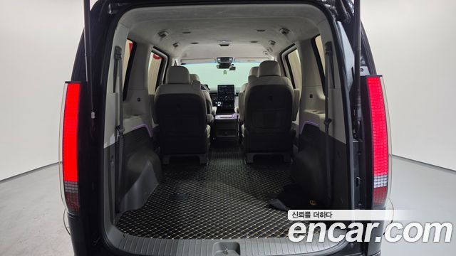 Hyundai Staria 2022 — photo 26