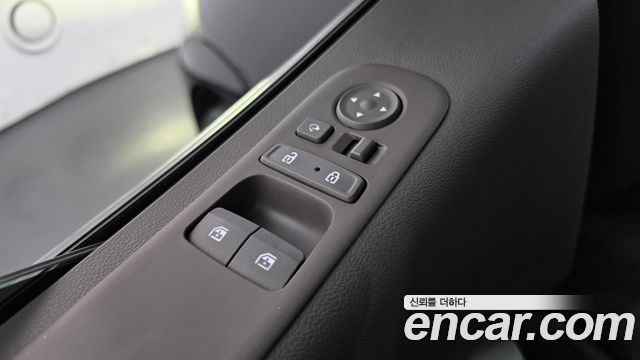 Hyundai Staria 2022 — photo 29