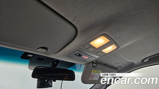 Hyundai Starex 2021 — photo 20
