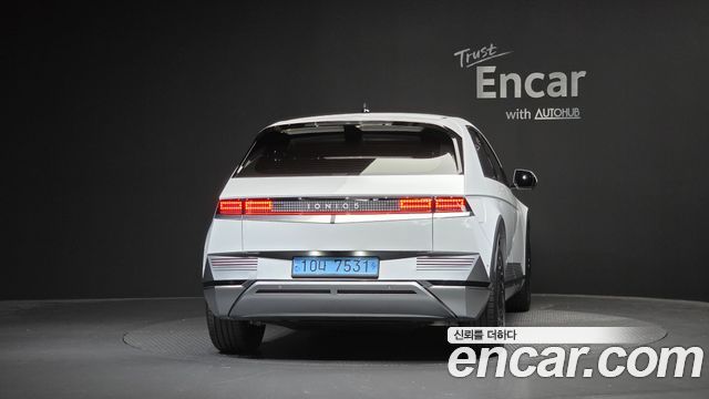 Hyundai Ioniq5 2023 — photo 4