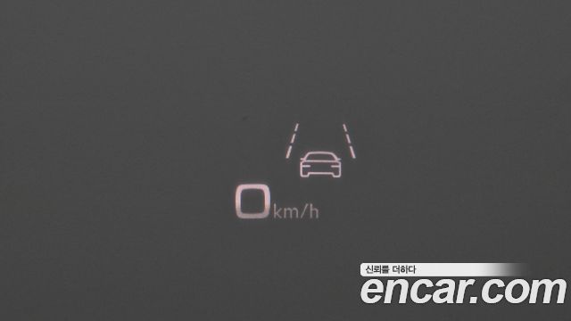 Audi A8 2021 — photo 17