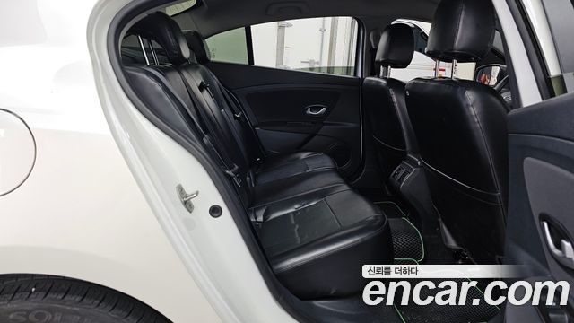 Renault Korea SM3 2016 — photo 12