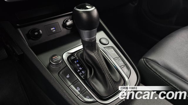 Hyundai Kona 2021 — photo 9