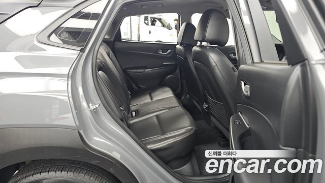 Hyundai Kona 2021 — photo 12