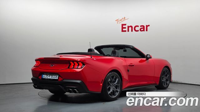 Ford Mustang 2024 — photo 2