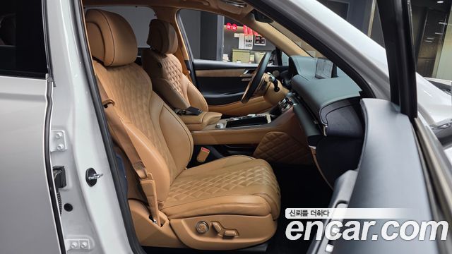 Genesis GV80 2023 — photo 17