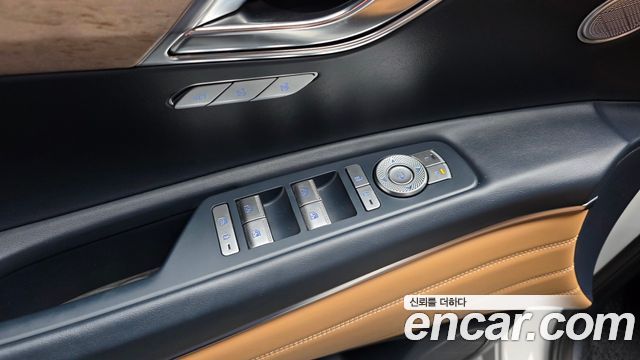 Genesis GV80 2023 — photo 33