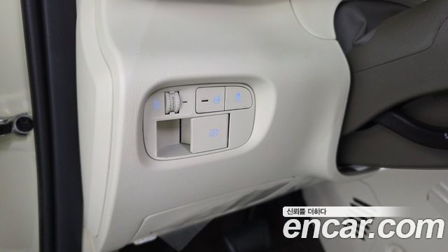 Hyundai Casper 2025 — photo 30