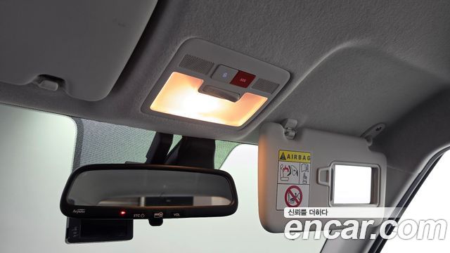 Hyundai Casper 2023 — photo 22