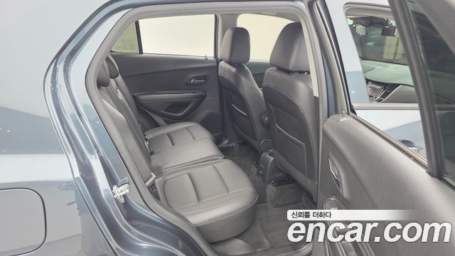 Chevrolet Korea Trax 2021 — photo 12
