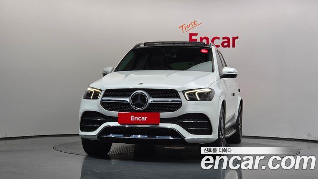Mercedes-Benz GLE-Class 2020 — photo 3