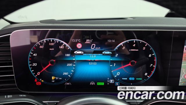 Mercedes-Benz GLE-Class 2020 — photo 11