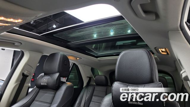 Mercedes-Benz GLE-Class 2020 — photo 22