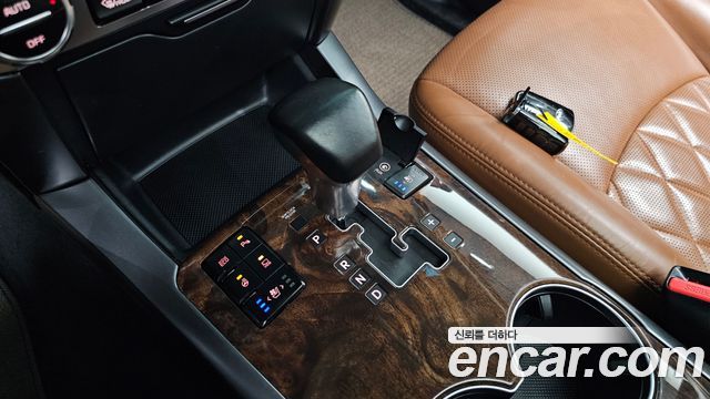 Kia Mohave 2018 — photo 12