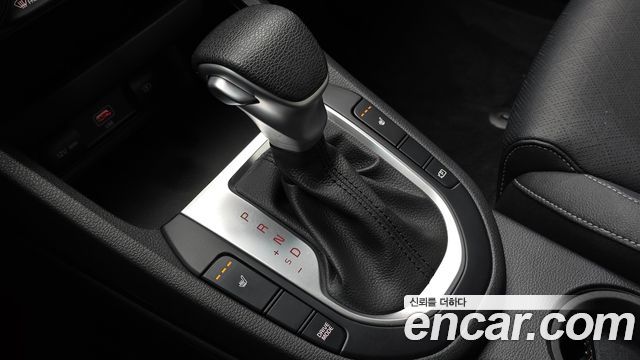 Kia K3 2022 — photo 9