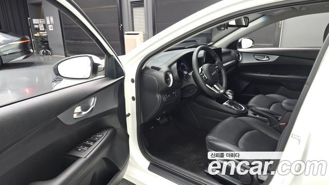 Kia K3 2022 — photo 10