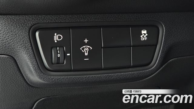 Kia K3 2022 — photo 14