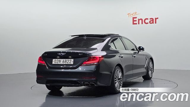 Genesis G70 2019 — photo 2