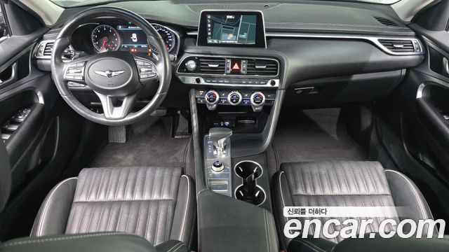 Genesis G70 2019 — photo 10