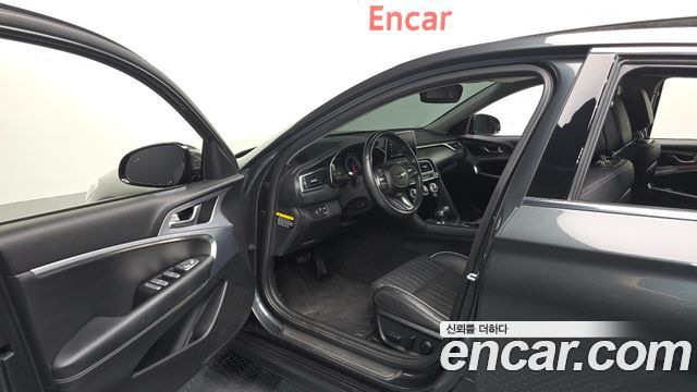 Genesis G70 2019 — photo 13