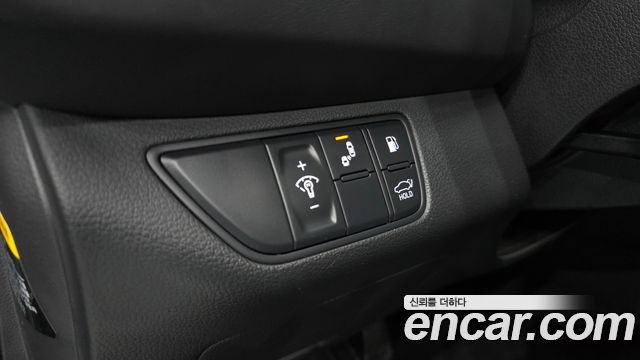Genesis G70 2019 — photo 27