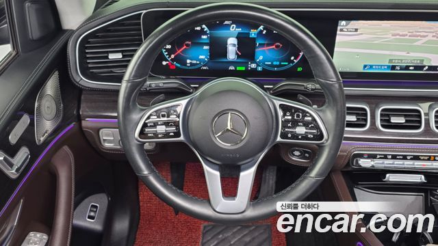 Mercedes-Benz GLE-Class 2022 — photo 19