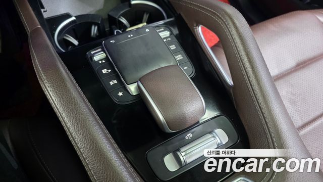 Mercedes-Benz GLE-Class 2022 — photo 32