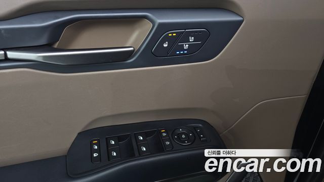 Kia EV9 2024 — photo 28