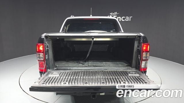 Ford Ranger 2022 — photo 26