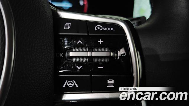 Kia Canival 2023 — photo 23
