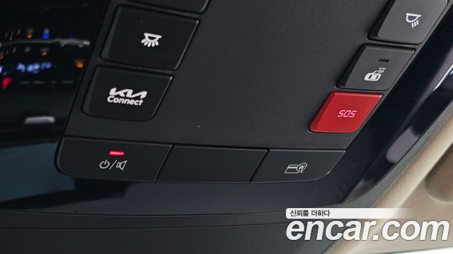 Kia Canival 2023 — photo 26