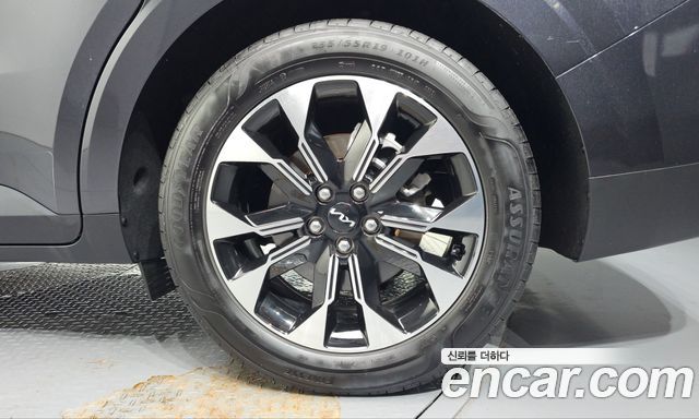 Kia Canival 2023 — photo 7