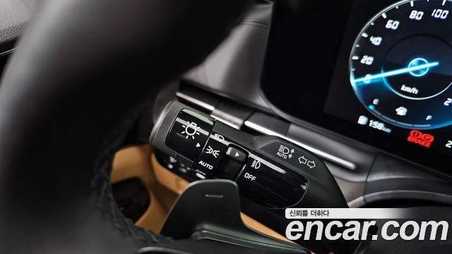 Kia Canival 2023 — photo 34