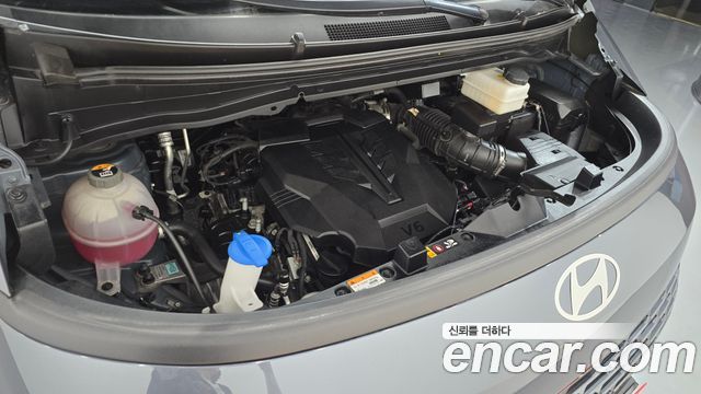 Hyundai Staria 2022 — photo 6