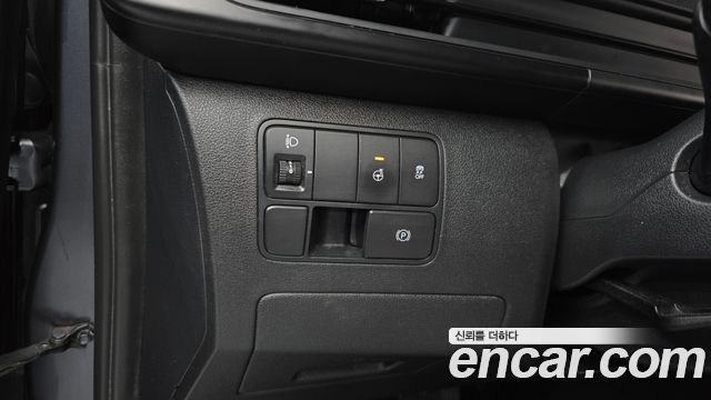 Hyundai Staria 2022 — photo 21