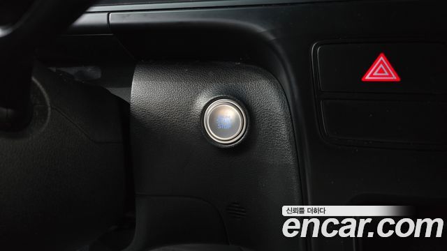 Hyundai Staria 2022 — photo 22